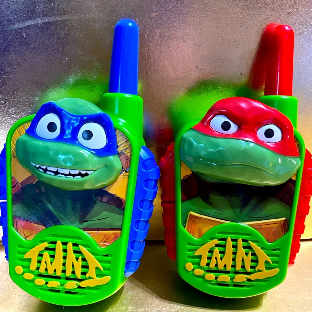 Teenage Mutant Ninja Turtles Walkie Talkies Indoor & Outdoor Works eKids